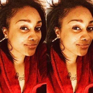 Meet your Posher, Joanisha